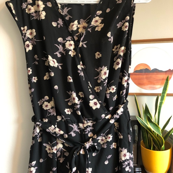 Floral Jumpsuit - Picture 2 of 6